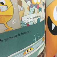 ÑAC ÑAC EL MONSTRUO COME LIBROS 